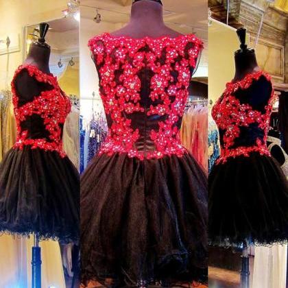 Prom Dresses Short,red & Black A-line..
